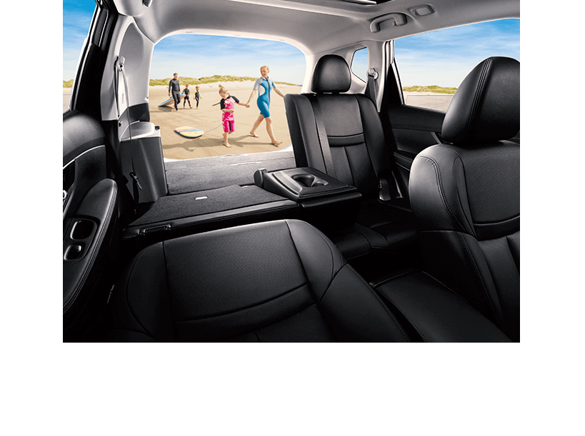 2706mm長軸距大空間
            長達2706mm車身軸距讓車室寬敞舒心，搭配靈活變化的萬用後車廂，是各種旅程的最佳隨車補給。